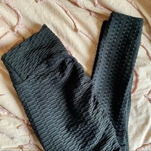 scrunch butt tiktok leggings